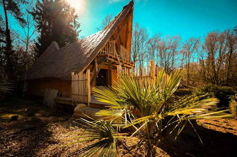 Bali-style Cabin in the Dordogne