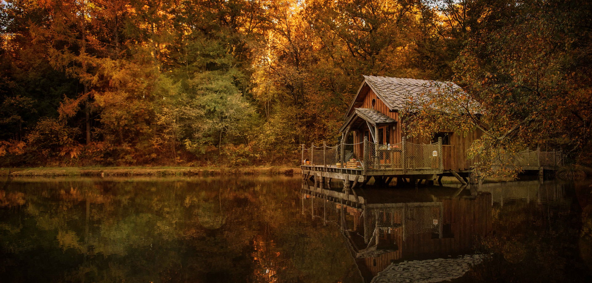 Cabane des marais evening